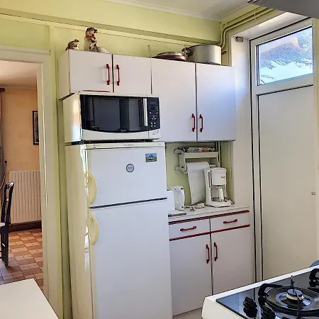 Rdc Bord De Mer, 500m Des Commerces - Fr-1-361-499 *