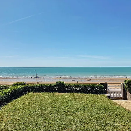 Apartment Rdc Bord De Mer, 500m Des Commerces - Fr-1-361-499 Jullouville-les-Pins