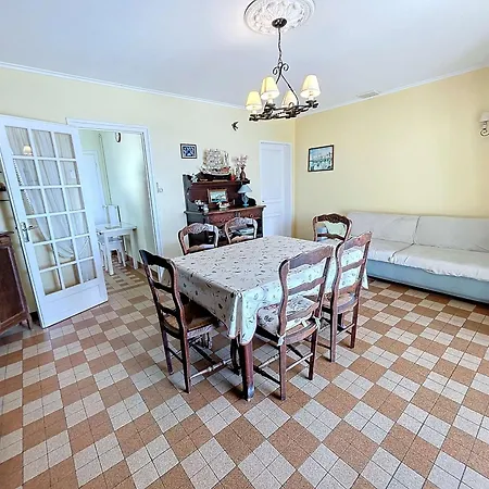 Apartment Rdc Bord De Mer, 500m Des Commerces - Fr-1-361-499 Jullouville-les-Pins