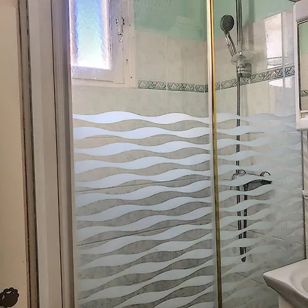 Rdc Bord De Mer, 500m Des Commerces - Fr-1-361-499