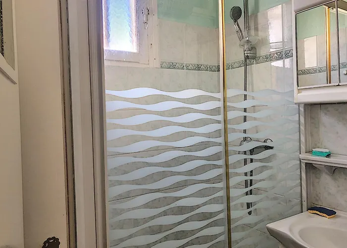 Rdc Bord De Mer, 500m Des Commerces - Fr-1-361-499