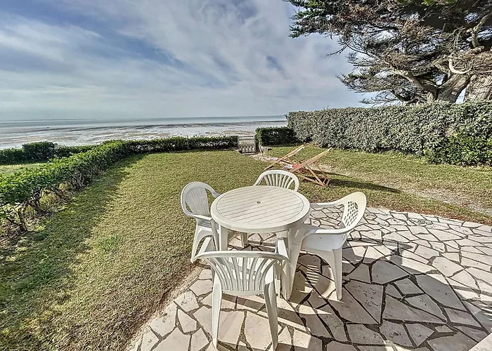 Rdc Bord De Mer, 500m Des Commerces - Fr-1-361-499 *